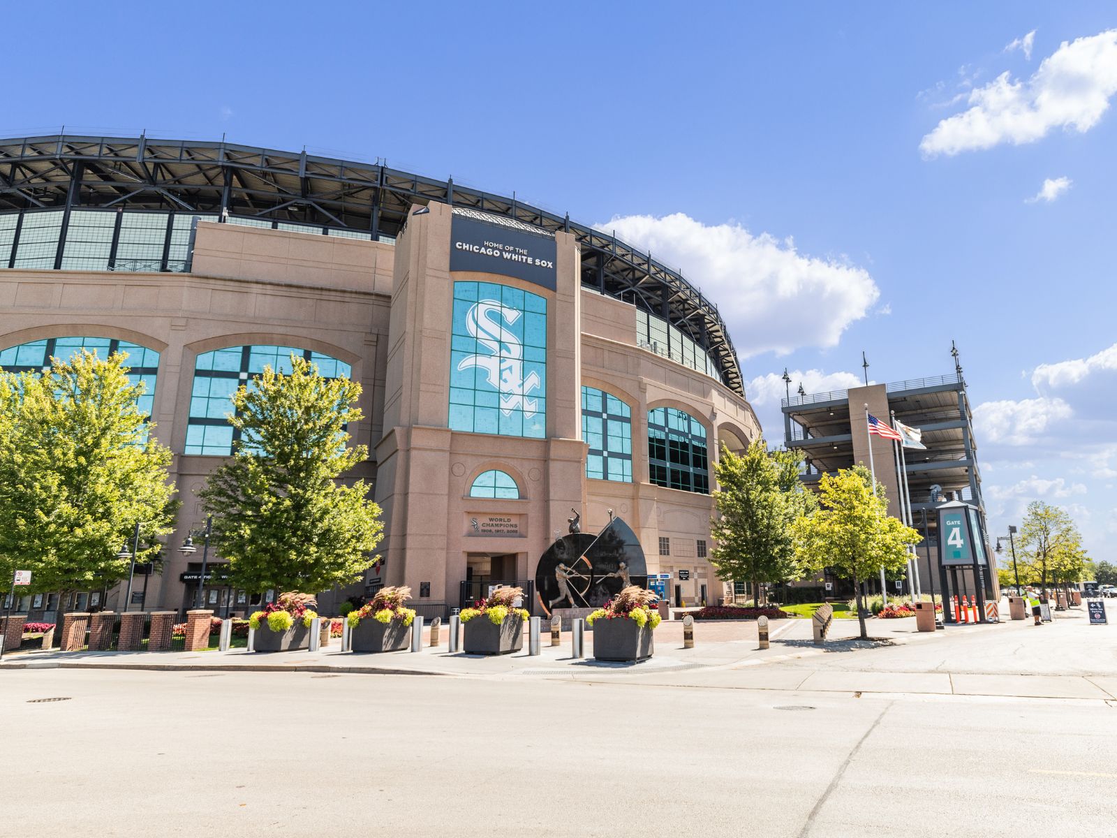 Chicago White Sox Guaranteed Rate Field - Depositphotos_522798352_1600x1200 editorial